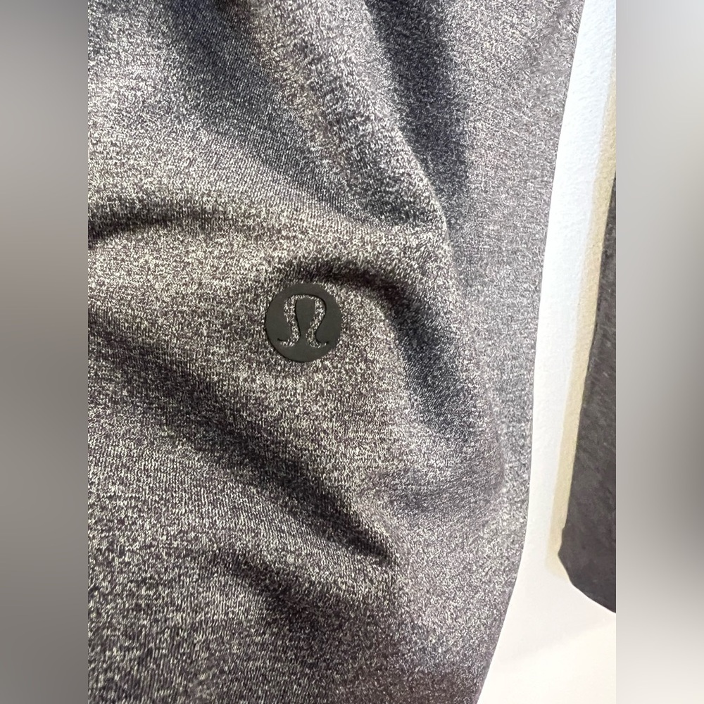 12. Lululemon On The Fly Pant *27" Heathered Black - Picture 8 of 16